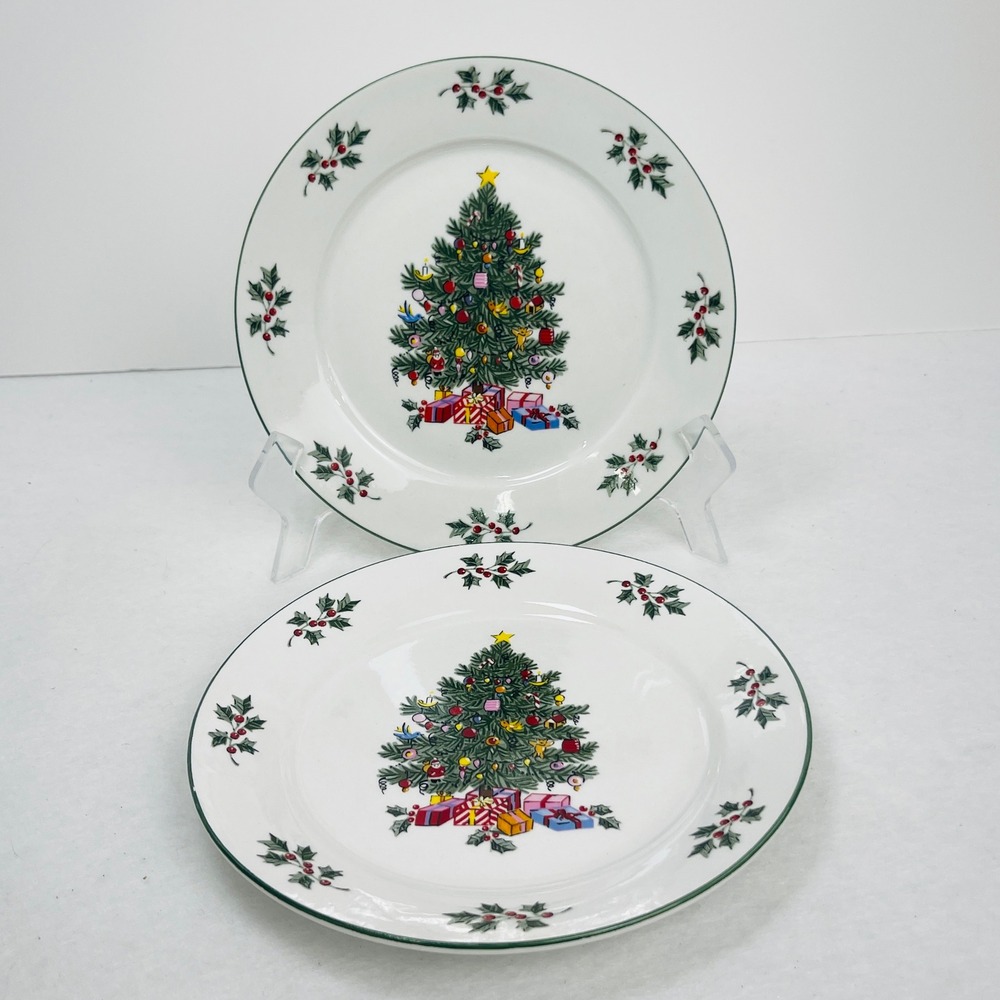 Gibson Everyday Christmas Tree Dinner Plates Set of 2 Holiday China 10.5 Inch